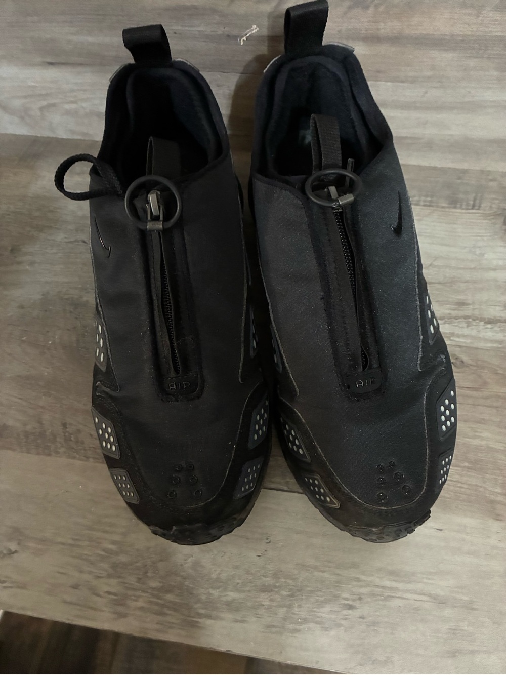 Nike Black Slip-On Athletic Sneakers with Zip Closure